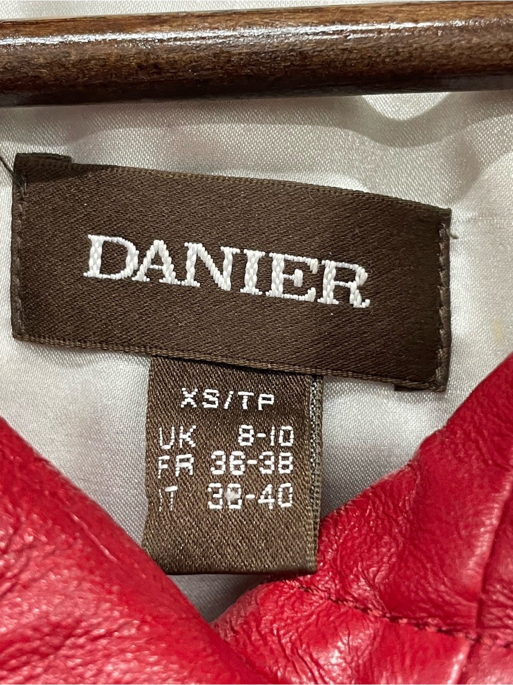 Vintage Danier Red Leather Button-Front Lined Trench Coat, Size XS - Picture 3 of 12